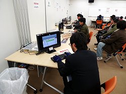 画像ギャラリー No.020のサムネイル画像 / 100名のソウルキャリバーファンが,最高のオンラインプレイを実体験。「ソウルキャリバーV ユーザー先行オンラインプレイ体験会」をレポート