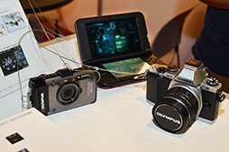 ꡼ No.006 | SIGGRAPHϥݥȥեбΡMAESTRO-4Gפ䡤90٤Ѷʥǥץ쥤ʤɤϪ줿ExhibitionŸݡȡʸԡ