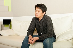 画像ギャラリー No.007のサムネイル画像 / 「メトロ ラストライト」の音声収録現場に密着。主人公アルチョム役のてらそままさきさんと,日本語版プロデューサーに聞く“ローカライズの極意”