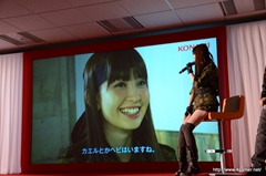 画像集#010のサムネイル/AKB48の小嶋陽菜さんとコジプロの小島秀夫監督のトークセッションも実現。「METAL GEAR SOLID HD EDITION」CM完成披露会をレポート