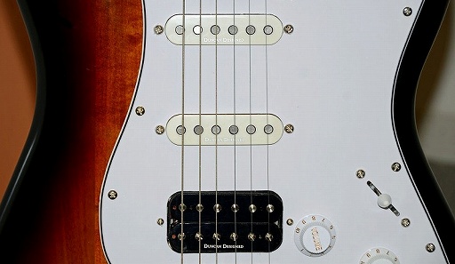 画像ギャラリー No.018のサムネイル画像 / 「帰ってきた買い物Surfer」第1回は,「ロックスミス」のためにエレキギターを買ってきたよ! ただし予算は……(「買い物Surfer」第4回)