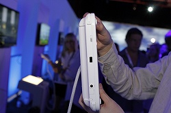 ꡼ No.005Υͥ / E3 2011ϤäWii Uפ򿨤äƤߤå꡼ܤΥȥˤäͷӤ礭ͽ