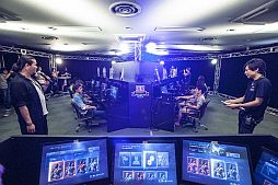 ꡼ No.010Υͥ / Red Bull 5G 2013 FINALSפ1215ǳšåȤ101ȯ