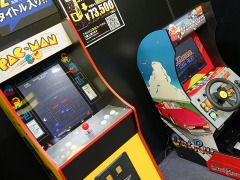 ［TGS2022］Arcade1UPの「リッジレーサー」が国内販売されるかも？ シャインのブースで参考展示を実施中