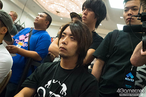 ꡼ No.007 | EVO2015ϡŴ7פǥΥ꤬ŪͥUMvC3פǤCrossRF꤬ǽη辡ȡʥȤضʤ᤿EVO2ܤޤȤ