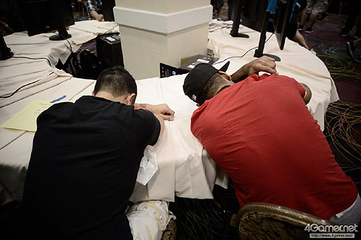 ꡼ No.021 | EVO2015ϡŴ7פǥΥ꤬ŪͥUMvC3פǤCrossRF꤬ǽη辡ȡʥȤضʤ᤿EVO2ܤޤȤ