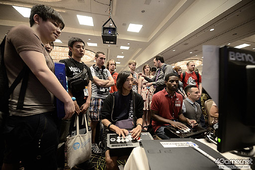 ꡼ No.030 | EVO2015ϡŴ7פǥΥ꤬ŪͥUMvC3פǤCrossRF꤬ǽη辡ȡʥȤضʤ᤿EVO2ܤޤȤ