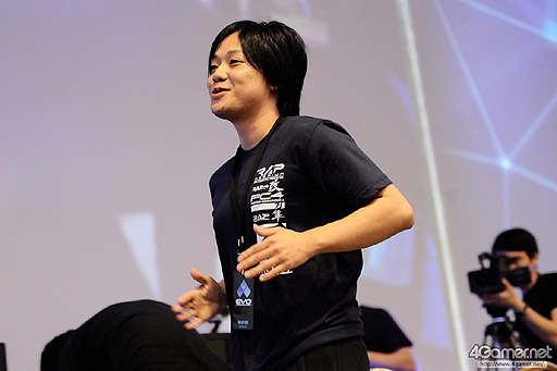 ꡼ No.042 | EVO2015ϡŴ7פǥΥ꤬ŪͥUMvC3פǤCrossRF꤬ǽη辡ȡʥȤضʤ᤿EVO2ܤޤȤ