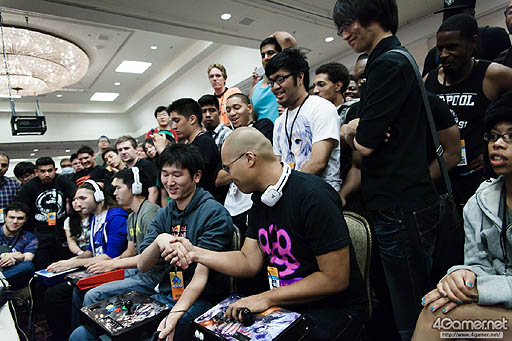 ꡼ No.073 | EVO2015ϡŴ7פǥΥ꤬ŪͥUMvC3פǤCrossRF꤬ǽη辡ȡʥȤضʤ᤿EVO2ܤޤȤ