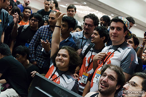 ꡼ No.082 | EVO2015ϡŴ7פǥΥ꤬ŪͥUMvC3פǤCrossRF꤬ǽη辡ȡʥȤضʤ᤿EVO2ܤޤȤ