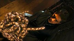 画像ギャラリー No.014のサムネイル画像 / 小清水亜美さんと杉田智和さんがコスプレで登場! 映画「ザ・キング・オブ・ファイターズ」トークショーをレポート