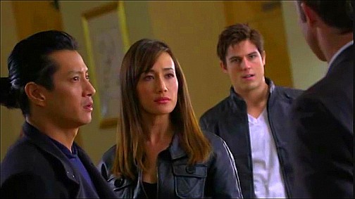 画像ギャラリー No.016のサムネイル画像 / 小清水亜美さんと杉田智和さんがコスプレで登場! 映画「ザ・キング・オブ・ファイターズ」トークショーをレポート