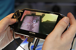 ꡼ No.011Υͥ / E3 2011ϡSIRENפγϺ᤬꤬PS VitaȥGRAVITY DAZEפ򤵤äץ쥤ͷȥԡɴäΥեåޤʤ