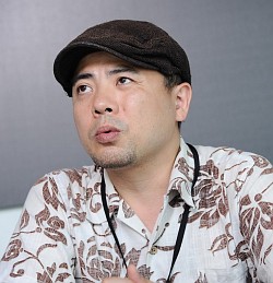 画像ギャラリー No.006のサムネイル画像 / “気持ちの良い嘘”が生み出す独特の浮遊感に注目。「GRAVITY DAZE/重力的眩暈:上層への帰還において、彼女の内宇宙に生じた摂動」インタビュー