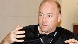 画像ギャラリー No.034のサムネイル画像 / 「Radeon HD 7970」ではメガテクスチャ処理のGPUアクセラレーションが可能に!? GPUコンピューティング向けの工夫やディスプレイ周りをチェックする