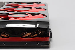 Radeon HD 7990ץӥ塼AMDɤΡ֥ǥ奢HD 7970 GHz EditionץɤGTX 690®Τ 