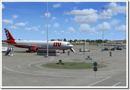 画像ギャラリー No.020のサムネイル画像 / MSフライトシミュレータシリーズでの遊覧飛行がさらに楽しく。オーバーランド,「Aerosoft Mega Airport」6タイトルのダウンロード販売開始