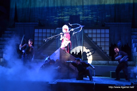 画像ギャラリー No.018のサムネイル画像 / マルチエンディングの舞台「戦国BASARA3」は,“ゲームから飛び出した”という表現がぴったりなキャスト陣が熱演。東京公演ゲネプロをレポート