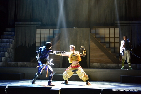 画像ギャラリー No.023のサムネイル画像 / マルチエンディングの舞台「戦国BASARA3」は,“ゲームから飛び出した”という表現がぴったりなキャスト陣が熱演。東京公演ゲネプロをレポート