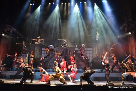 画像ギャラリー No.028のサムネイル画像 / マルチエンディングの舞台「戦国BASARA3」は,“ゲームから飛び出した”という表現がぴったりなキャスト陣が熱演。東京公演ゲネプロをレポート