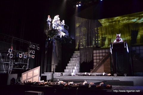 画像ギャラリー No.030のサムネイル画像 / マルチエンディングの舞台「戦国BASARA3」は,“ゲームから飛び出した”という表現がぴったりなキャスト陣が熱演。東京公演ゲネプロをレポート