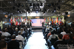 ꡼ No.037 | ֥ޥå㥶󥰡סե󥷥ǳ줿긢ͤݡȡܿͤȸĿ2βã