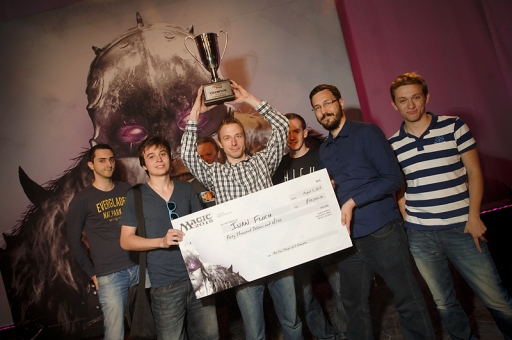 画像ギャラリー No.003のサムネイル画像 / 「マジック：ザ・ギャザリング」の世界大会が10月11日にアメリカで開催