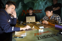 画像ギャラリー No.006のサムネイル画像 / 「マジック：ザ・ギャザリング」の世界大会「プロツアー『戦乱のゼンディカー』」のレポートが公開に