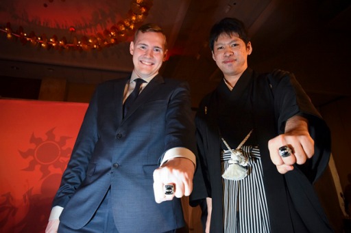 画像ギャラリー No.010のサムネイル画像 / 「マジック:ザ・ギャザリング」世界大会「カラデシュ」の公式リポートが公開に。優勝は八十岡翔太選手