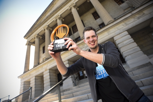 ���������꡼ No.001�Υ���ͥ������ / �֥ޥ��å����������㥶��󥰡ס��ץ��ĥ����֥���󥱥åȡפΥ�ݡ��Ȥ�����