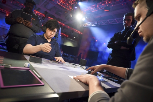 ���������꡼ No.007�Υ���ͥ������ / �֥ޥ��å����������㥶��󥰡ס��ץ��ĥ����֥���󥱥åȡפΥ�ݡ��Ȥ�����