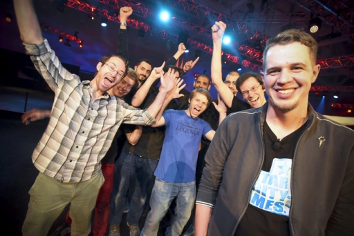 ���������꡼ No.009�Υ���ͥ������ / �֥ޥ��å����������㥶��󥰡ס��ץ��ĥ����֥���󥱥åȡפΥ�ݡ��Ȥ�����