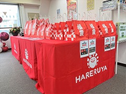 画像ギャラリー No.004のサムネイル画像 / 「マジック:ザ・ギャザリング」専門店“晴れる屋”の川崎店がオープン