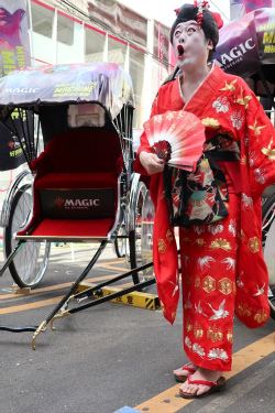 ���������꡼ No.006�Υ���ͥ������ / �֥ޥ��å����������㥶��󥰡פο������ɥ��åȡȵ���ʼ�Ĥοʷ��ɻ��ͤο��ϼ֤���ë�γ������롣���������פ���ϥɥ��ɥ��ν��֡�