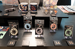 画像ギャラリー No.026のサムネイル画像 / 天野喜孝氏や原哲夫氏のカードアート展示も。「マジック:ザ・ギャザリング」30周年記念イベントが渋谷のRAYARD MIYASHITA PARKで開催中