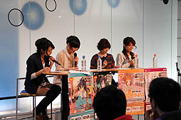 画像集#004のサムネイル/アムラックス東京で開催された「生っすか!?サンデー出張版〜」。愛美チャレンジ！あり，グラビア撮影会ありのトークショーをレポート