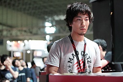 ꡼ No.022 | TGS 2013ϡBLAZBLUEפȡ֥IVפΥӥޥåƥץ󥿥ȥθͽԤ줿Mad Catz֡ݡ