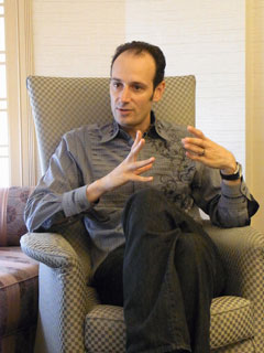 ���������꡼ No.001�Υ���ͥ������ / ��TGS 2011�ϡ�Dance Central 2�פγ�ȯ���˥��󥿥ӥ塼��Harmonix�����ڥ�����������������Ȥ� 