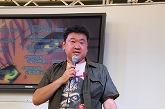 画像ギャラリー No.011のサムネイル画像 / 「LOLLIPOP CHAINSAW」の全国キャラバンがスタート。グラスホッパー・マニファクチュアの須田剛一氏が,その魅力を直々に紹介したスペシャルステージの模様をレポート