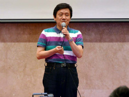 画像ギャラリー No.002のサムネイル画像 / 新たなジュリエットのイメージガールも登場。トークやプレゼント大会で盛り上がった“「LOLLIPOP CHAINSAW」夏の感謝祭”をレポート