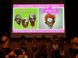 画像ギャラリー No.016のサムネイル画像 / 新たなジュリエットのイメージガールも登場。トークやプレゼント大会で盛り上がった“「LOLLIPOP CHAINSAW」夏の感謝祭”をレポート