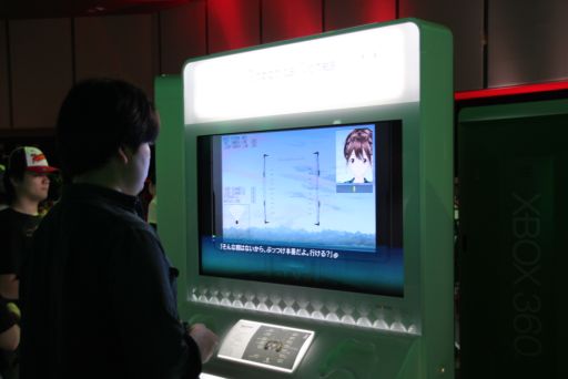 画像ギャラリー No.015のサムネイル画像 / 「LOLLIPOP CHAINSAW」ステージイベントで,ゲーム序盤の山場を開発スタッフが攻略。「Xbox 360 感謝祭」レポート