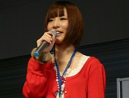 画像ギャラリー No.004のサムネイル画像 / 「Xbox 360 感謝祭 in AKIBA 秋の祭典」開催! まずは「迷宮クロスブラッド リローデッド」「INSTANT BRAIN」のトークショウの模様をお届け!