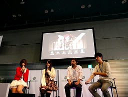 画像ギャラリー No.006のサムネイル画像 / 「Xbox 360 感謝祭 in AKIBA 秋の祭典」開催! まずは「迷宮クロスブラッド リローデッド」「INSTANT BRAIN」のトークショウの模様をお届け!