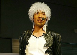 画像ギャラリー No.012のサムネイル画像 / 「Xbox 360 感謝祭 in AKIBA 秋の祭典」開催! まずは「迷宮クロスブラッド リローデッド」「INSTANT BRAIN」のトークショウの模様をお届け!