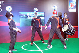 画像ギャラリー No.008のサムネイル画像 / 世界への切符をかけた熱い戦いがいよいよ開幕。「FIFA インタラクティブ ワールドカップ 2012」の模様をレポート