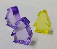 画像ギャラリー No.009のサムネイル画像 / 海外ボードゲーム「潜入スパイ大脱出」「荒野の1ドルペンギン」や，サンダーストーンの拡張カードセット4「ソーンウッドの猛襲」が8月下旬に発売