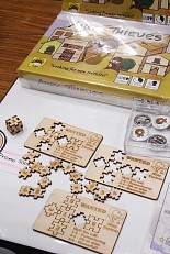 画像集#093のサムネイル/アナログゲームの祭典「ゲームマーケット2014春」。ボードゲーム界の“今”が垣間見える会場の模様を,写真と共にお届け