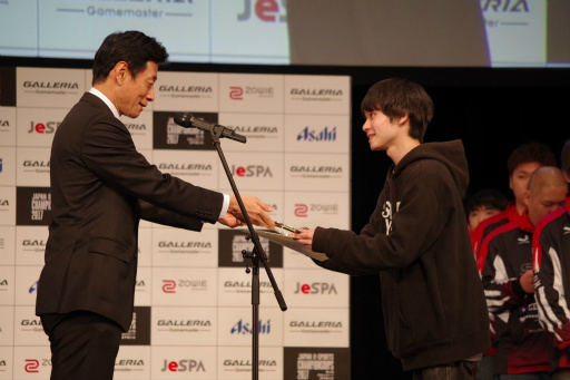 ꡼ No.059 | 2 eݡ긢ץեȥݡȡCSGOסDOA5סFIFA 17סOverwatchסGGXrdRפ5Ǯ郎Ÿ