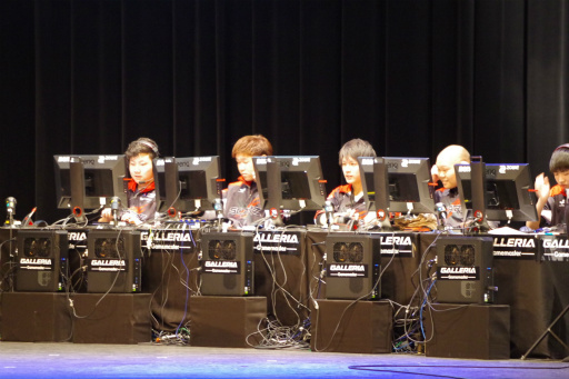 ꡼ No.072 | 2 eݡ긢ץեȥݡȡCSGOסDOA5סFIFA 17סOverwatchסGGXrdRפ5Ǯ郎Ÿ